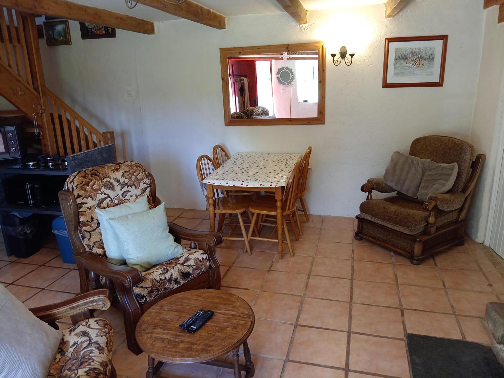 Character Breton Cottage Каре-Плугер Екстериор снимка