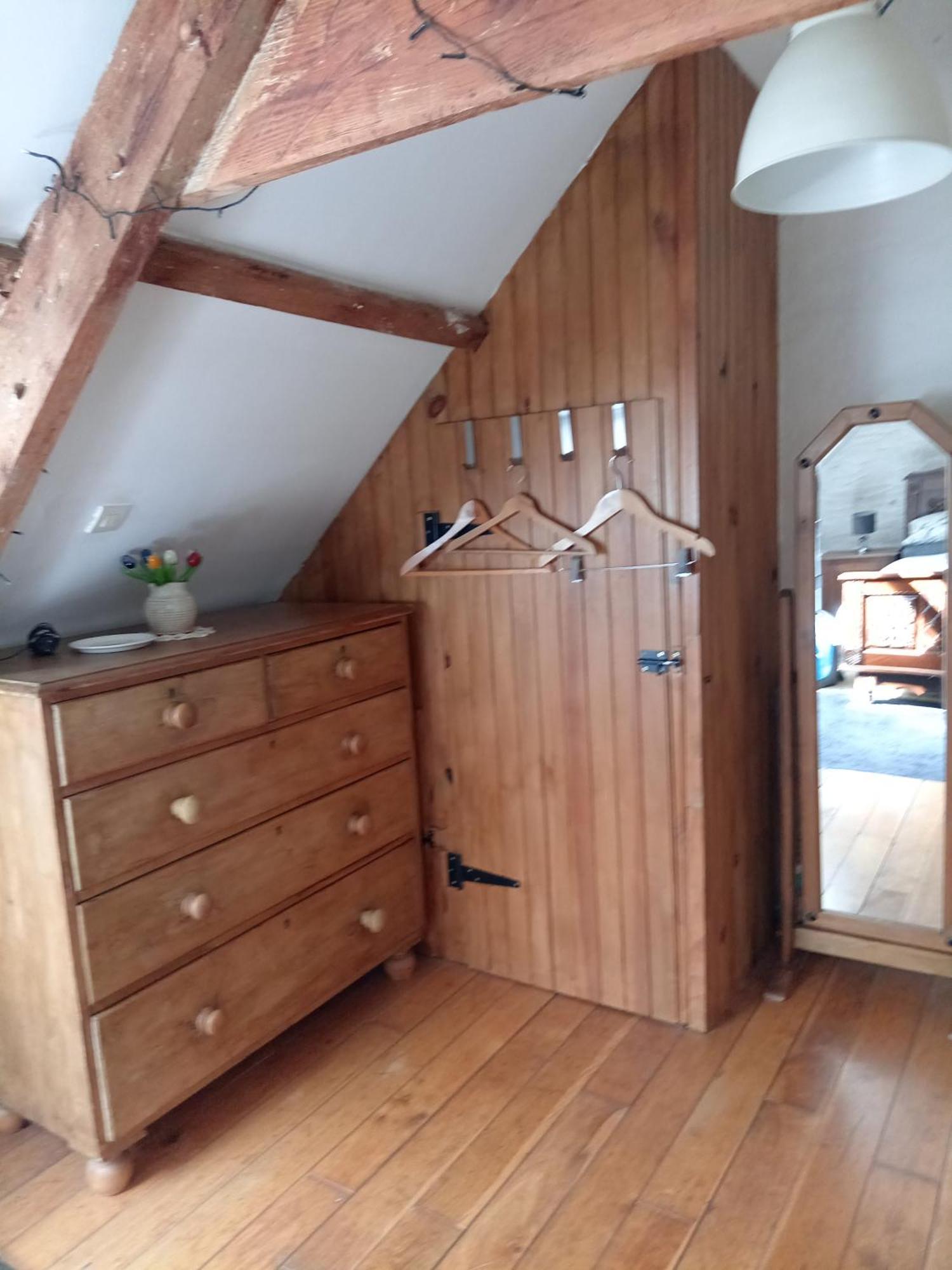 Character Breton Cottage Каре-Плугер Екстериор снимка